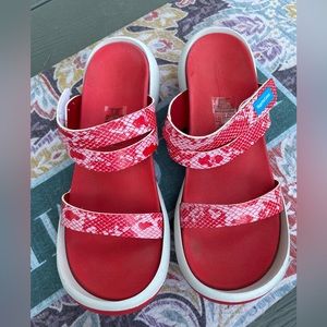 Regetta Canoe sandals sz 9